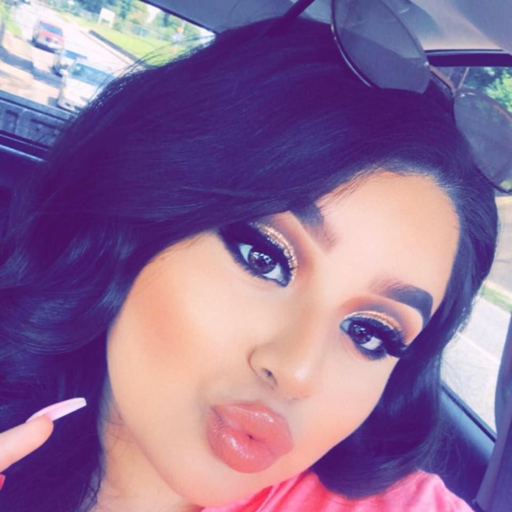 Meet your Posher, Maria